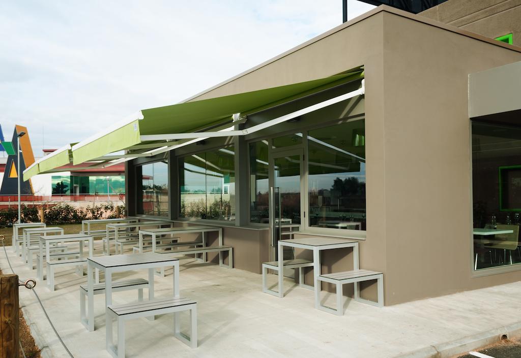 Hotel Ibis Styles Lleida Torrefarrera Buitenkant foto