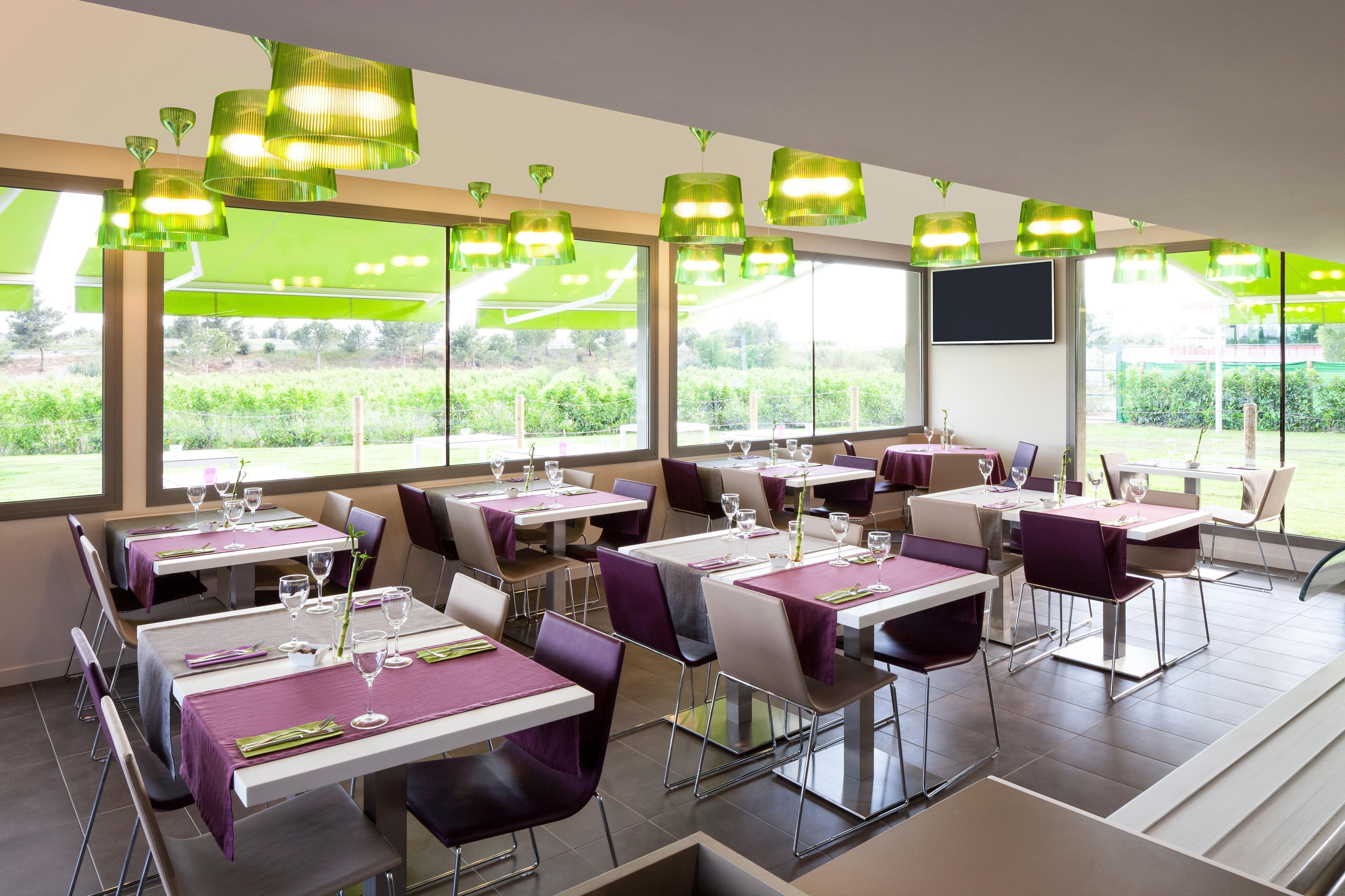 Hotel Ibis Styles Lleida Torrefarrera Buitenkant foto