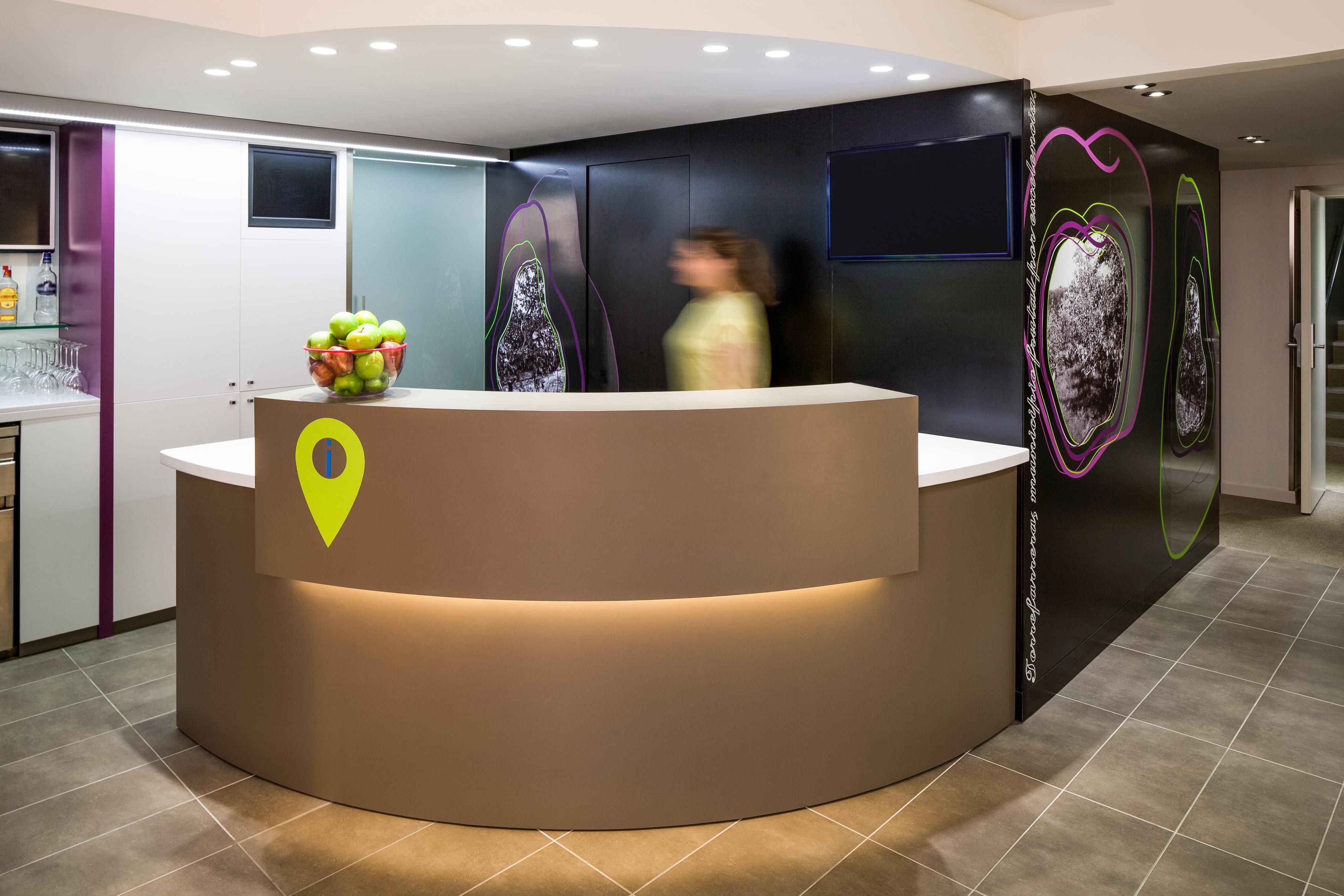 Hotel Ibis Styles Lleida Torrefarrera Buitenkant foto